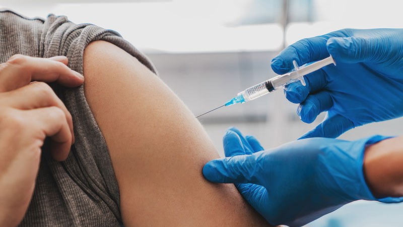 vacunacion masiva enviar vacunas paises logistica transporte farmaceutico sanitario