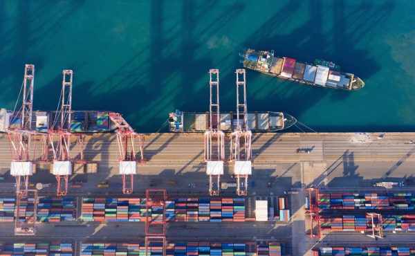 transporte marítimo internacional empresa enviar mercancia